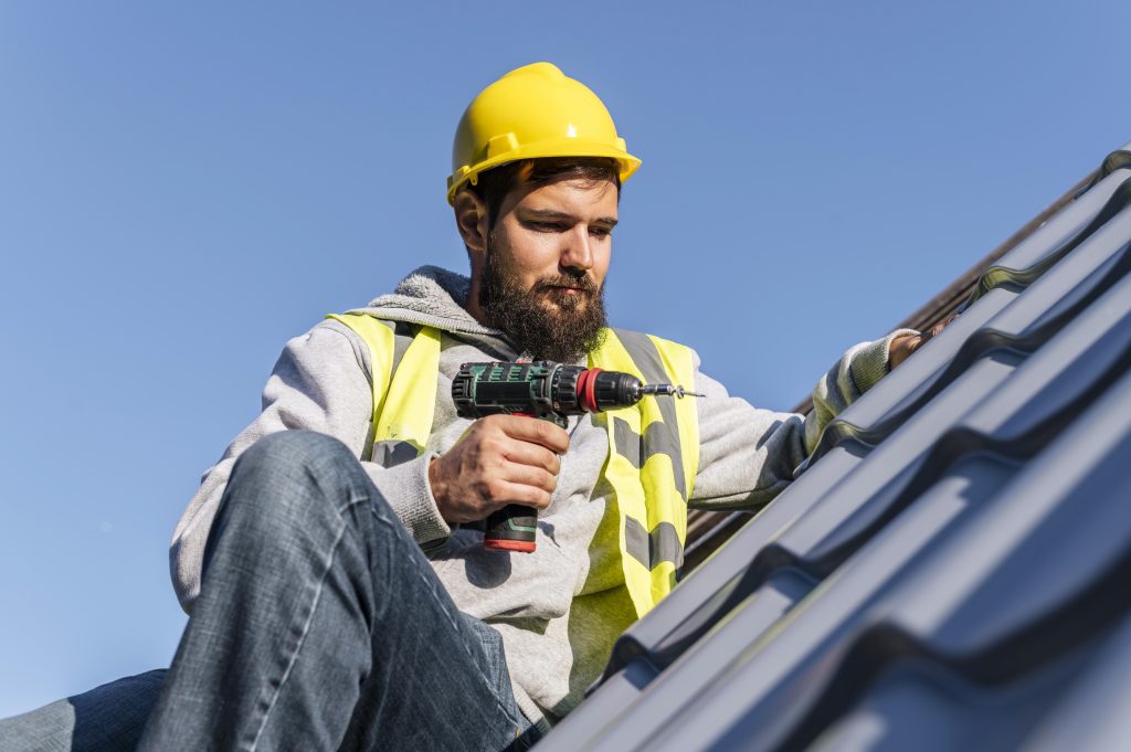 Roofer in Irvine